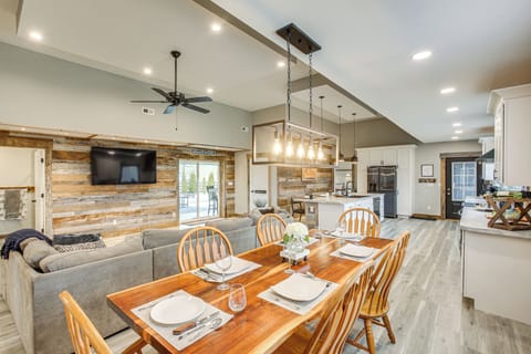 Byrdstown Vacation Rental | 4BR | 2.5BA | 2,015 Sq Ft | Step-Free Access