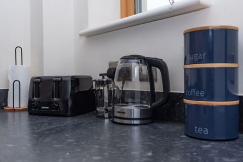 Tea and coffee making facilities provided for a relaxing start to the day or a well-earned break