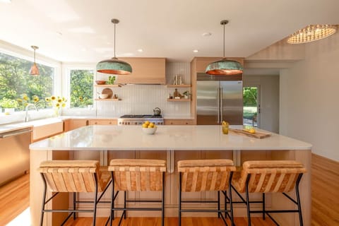113 Warren Ave-7