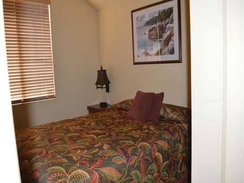 Bedroom. Interior and views may vary based on location and availability.