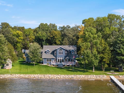 Spacious Brainerd Lake home on North Long Lake