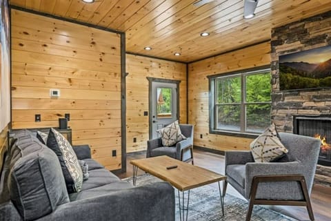 Smoky top's cozy living area