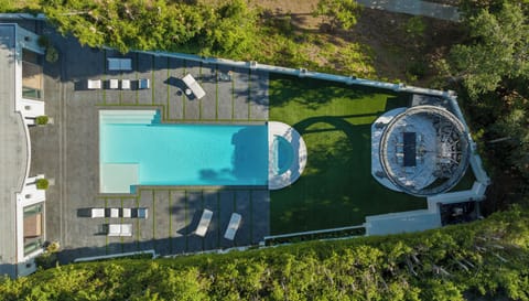 Villa Javu by LuxJB: Gatsby-Style Mansion in prime Beverly Hills.