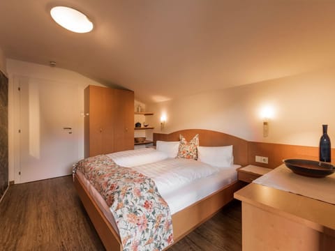 Apartment 5 "Mauk" - House Oswald Bed and Breakfast in Ellmau