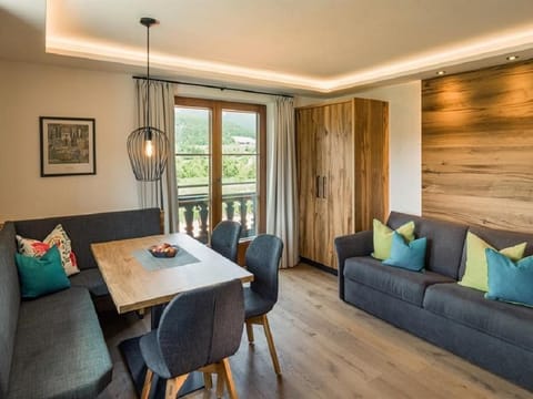 Apartment 2 "Treffauer" - House Oswald Bed and Breakfast in Ellmau