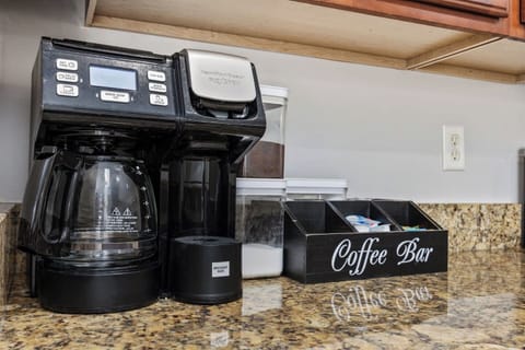 Coffee by the pot or just 1 cup