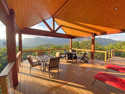 Welcome to Hickory Nut Lodge - a beautiful Mountain Home amazing views of the Hickory Nut Gorge and Chimney Rock State Park.