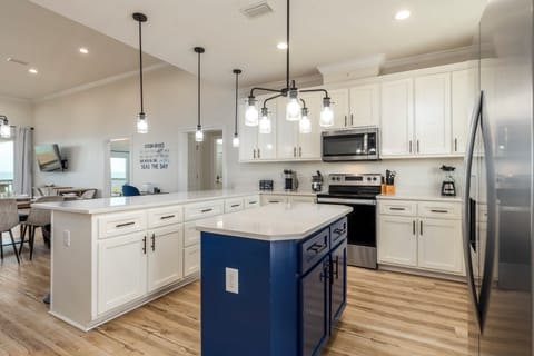 Seas the Day Kitchen Appliances