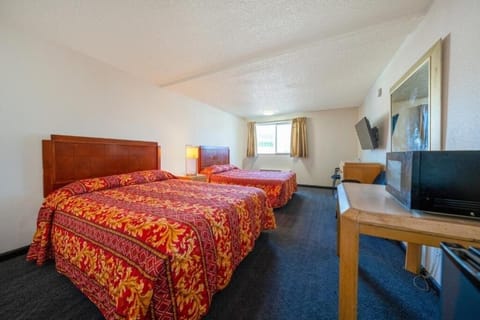 Bedroom. Interior and views may vary based on location and availability.