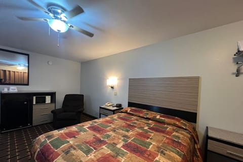 Bedroom. Interior and views may vary based on location and availability