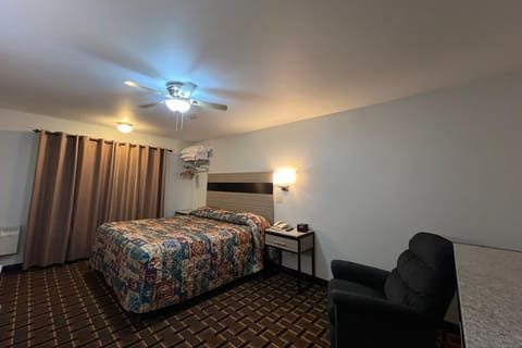 Bedroom. Interior and views may vary based on location and availability