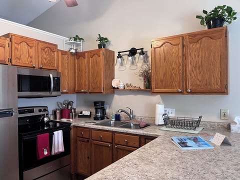Open kitchen/ living area