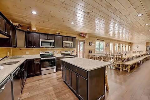 13525U5xopshzC-20210422145752