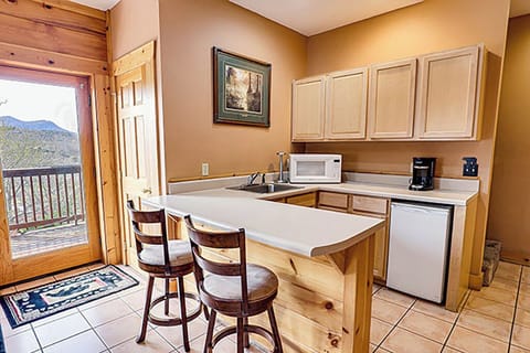 1218NEhkJGdVVU-20210506230010