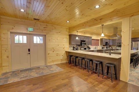 1374Gi5PImxoCS-20210319233946