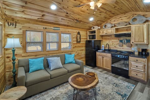 Jetts-fishin-lodge-12-4-24-001