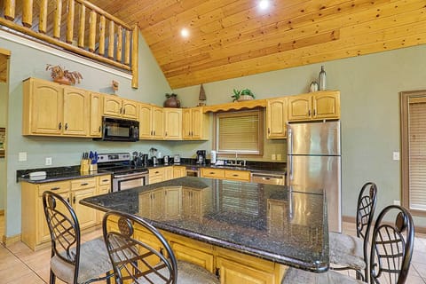 9113WQYiRQiaX-20220125174733