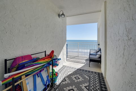 Private Balcony | Beach Gear | Ocean/Beach View