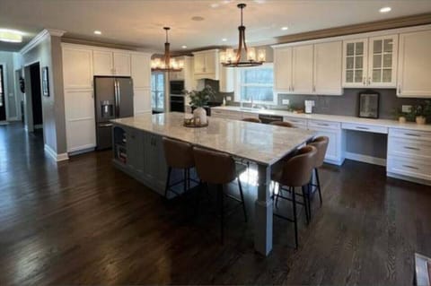 Functional kitchen and dining space with a comfortable layout