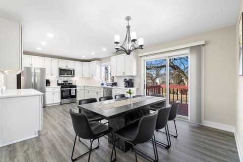 Functional kitchen and dining space with a comfortable layout