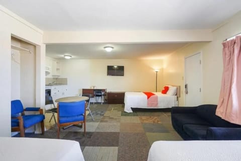 Bedroom. Interior and views may vary based on location and availability.