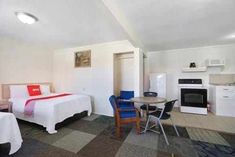 Bedroom. Interior and views may vary based on location and availability.