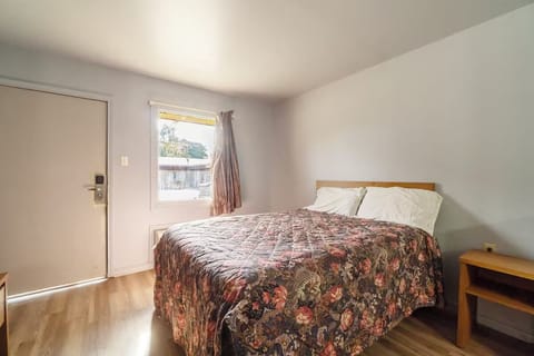 Bedroom. Interior and views may vary based on location and availability