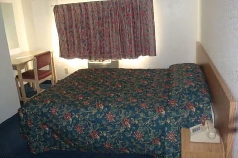 Bedroom. Interior and views may vary based on location and availability.