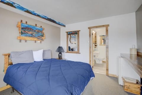 Sink into the inviting bed and relax in calm comfort.