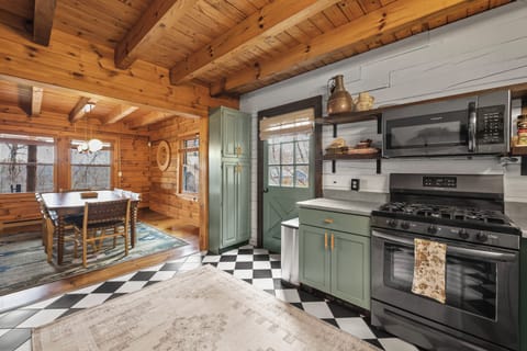 Kitchen into dining room 