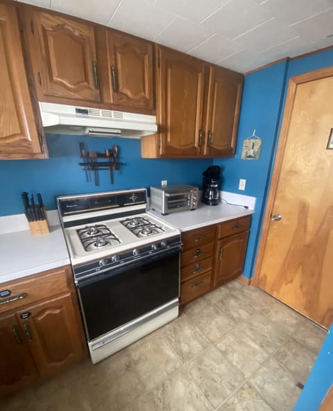Fully stocked kitchen