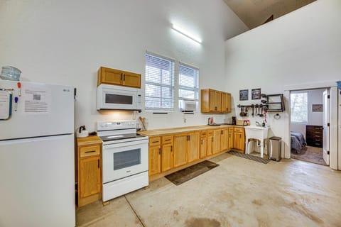 Kitchen | Cooking Basics | Coffee Maker | 1st Floor