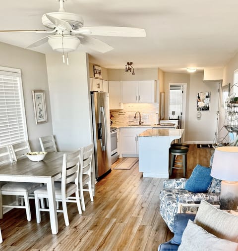 Combined kitchen/living area
