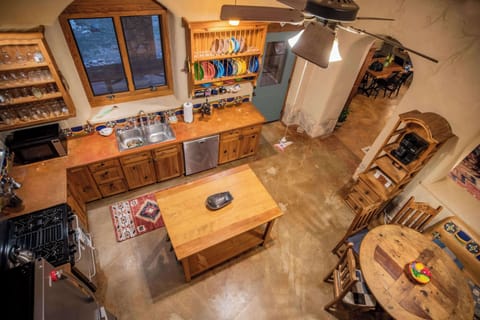 Large kitchen to cook, connect, and dine—seats 6 comfortably