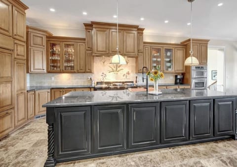 Gourmet chef`s kitchen with walk in pantry