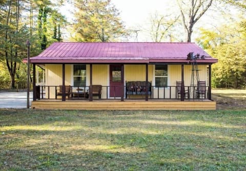 Chattahoochee Bungalow - side porch facing backside of the iconic Betty’s store