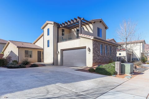 Front of Townhome