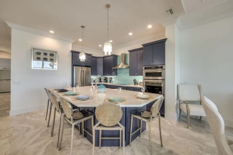 Additional Dining Space in the Kitchen