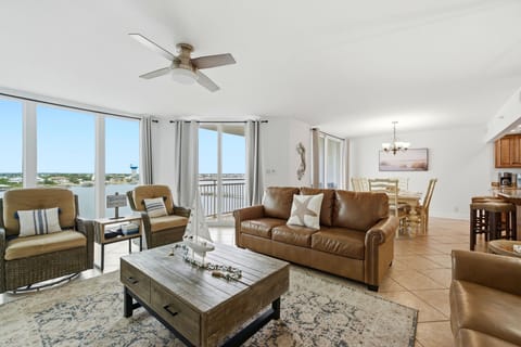Welcome to SeaSpray Rvierside 712!