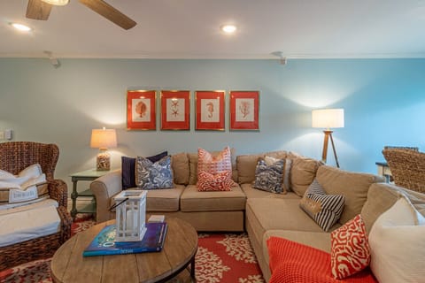 Spacious Sectional Seating