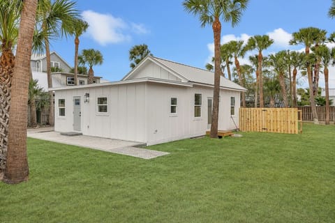 Welcome to Beachside on B!