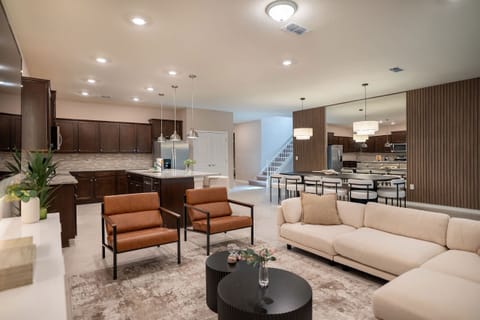 Communal lounge / TV room,Living Room