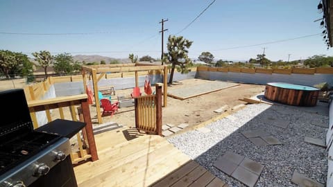 Private, fully fenced back yard