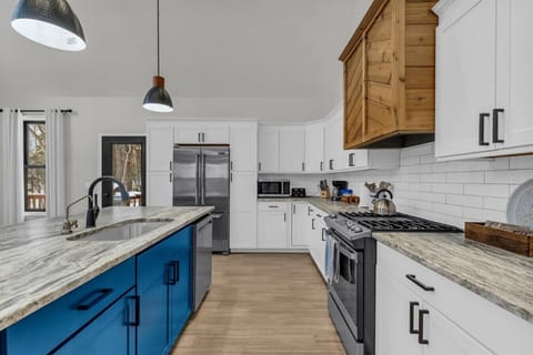 Where cooking and gathering collide