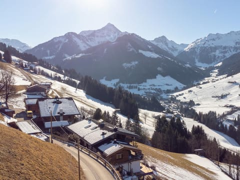 Holiday Home Exterior [winter]