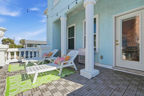Sitting Room Balcony