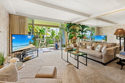 Open, airy living area designed for effortless island relaxation. A comfortable space to gather, unwind, and enjoy every moment of your Maui getaway.