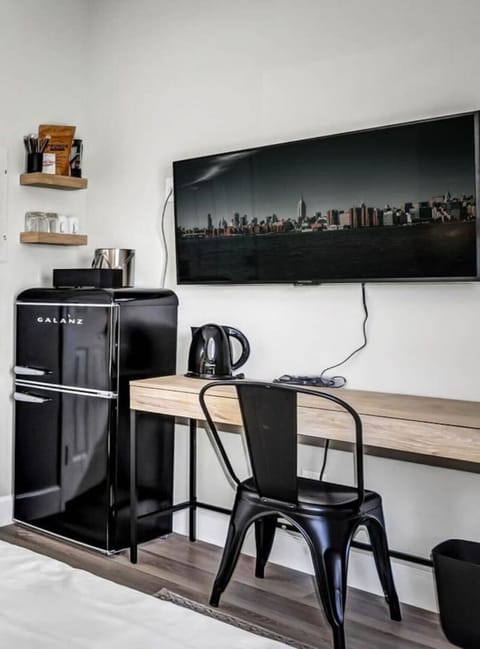 Work hard, snack harder. Workspace just got a whole lot better with a fridge and microwave in the mix. ️