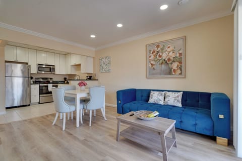 Pleasanton Vacation Rental | 1BR | 1BA | 600 Sq Ft | Stairs to Access