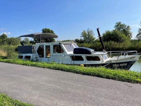 Nuit sur l'eau - The Mira - Maison Longue